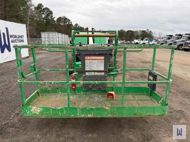 Image of JLG 400S equipment image 1