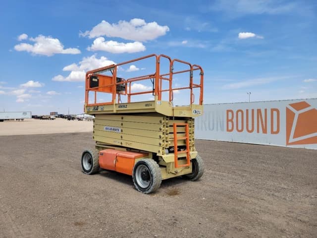 Image of JLG 4069LE equipment image 2