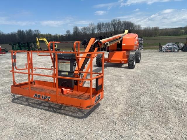 Image of JLG 460SJ equipment image 3