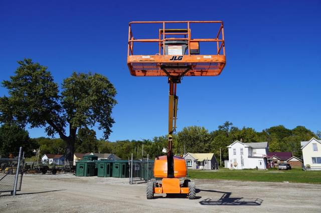 Image of JLG 460SJ equipment image 2