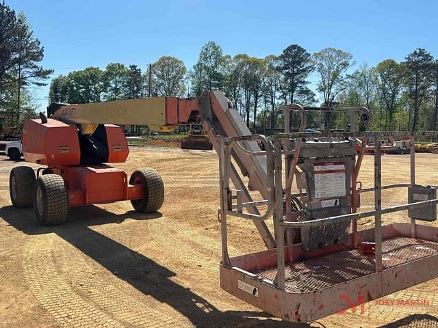 Image of JLG 600S equipment image 3