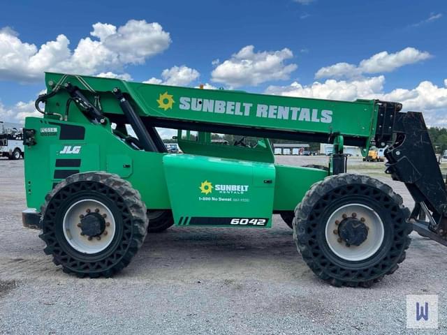 Image of JLG 6042 equipment image 4