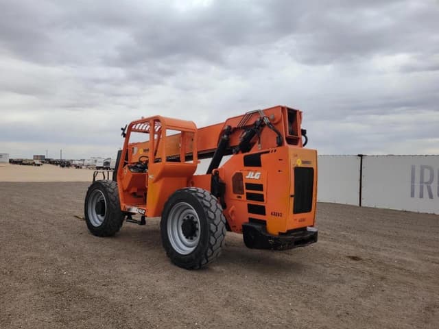 Image of JLG 6042 equipment image 2