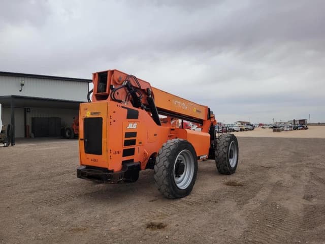 Image of JLG 6042 equipment image 4