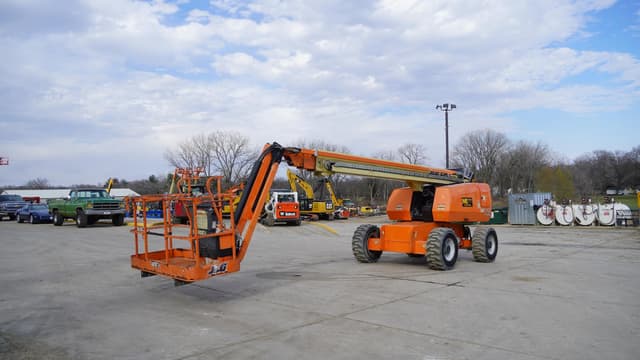 Image of JLG 660SJ equipment image 1