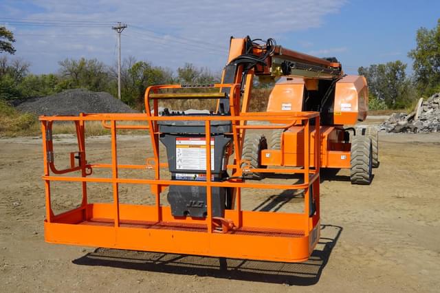 Image of JLG 660SJ equipment image 3