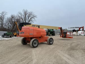 2017 JLG 660SJ Image