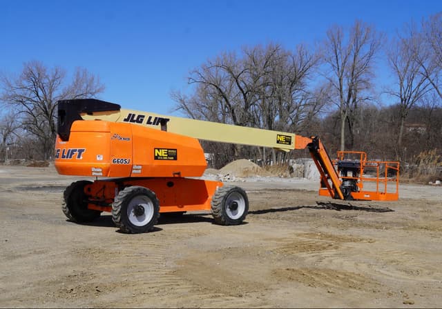 Image of JLG 660SJ equipment image 4