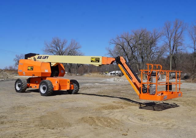 Image of JLG 660SJ equipment image 2