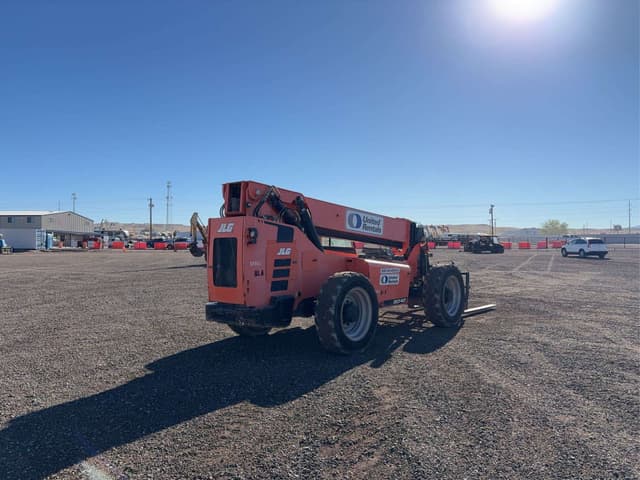 Image of JLG 8042 equipment image 4