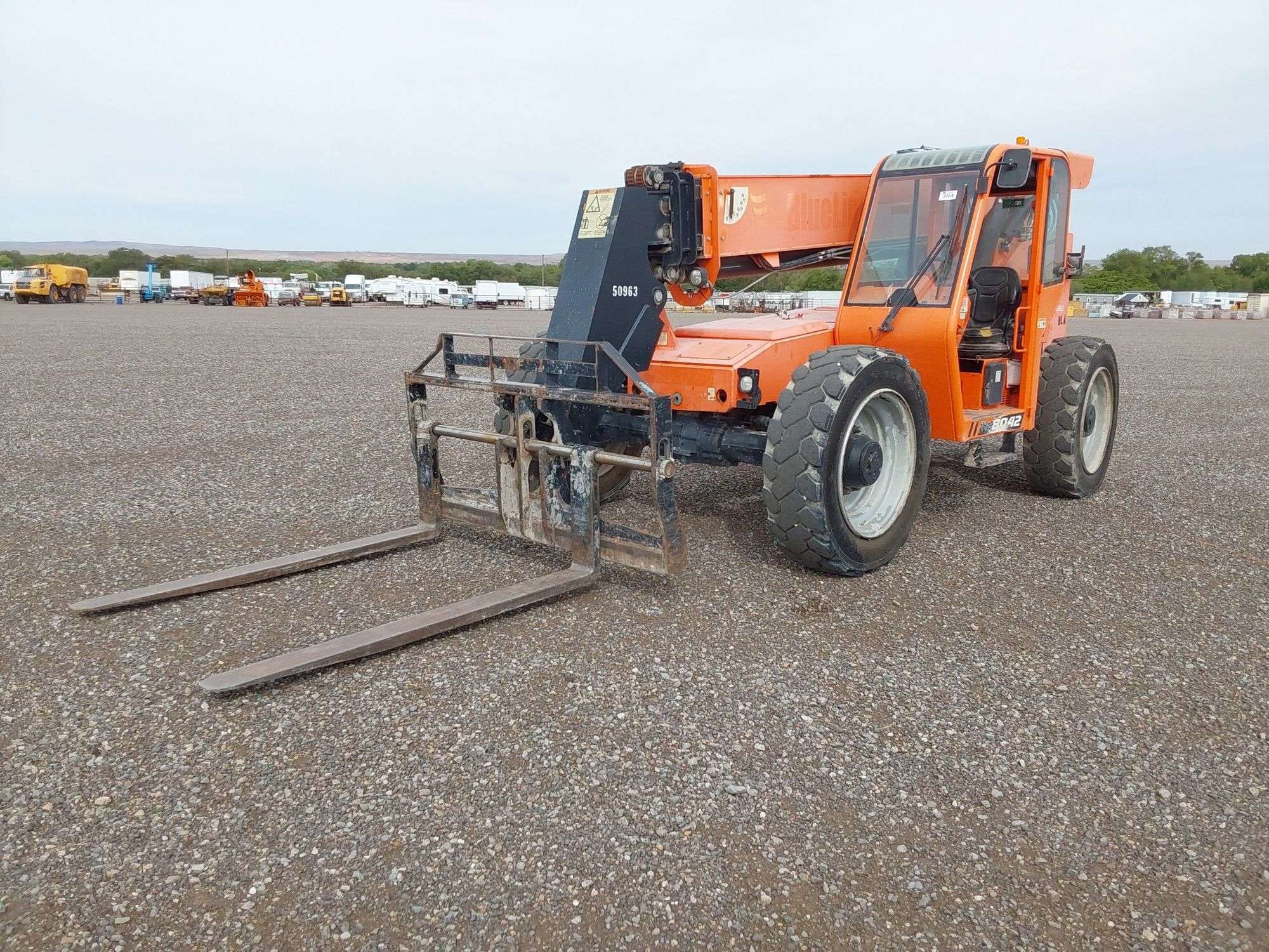 2017 JLG 8042 Equipment Image0