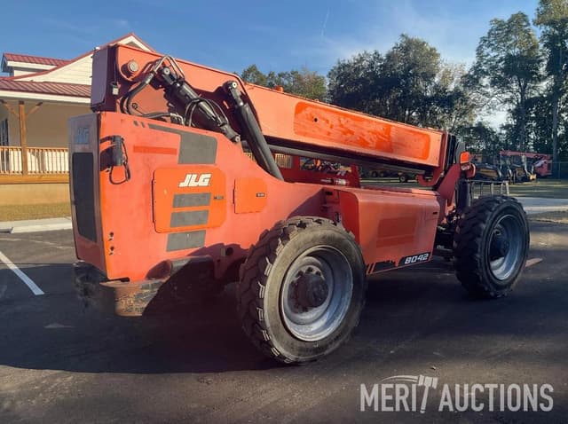 Image of JLG 8042 equipment image 4