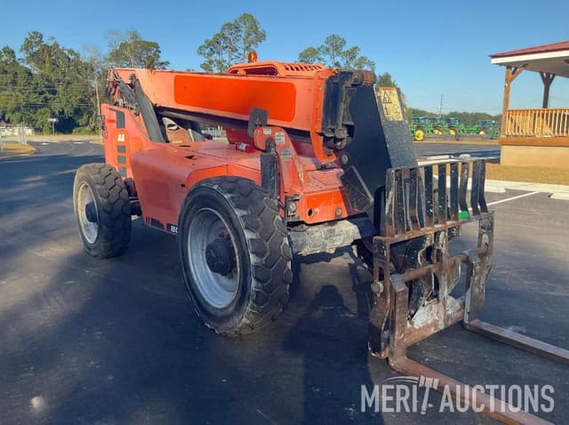 Image of JLG 8042 equipment image 3