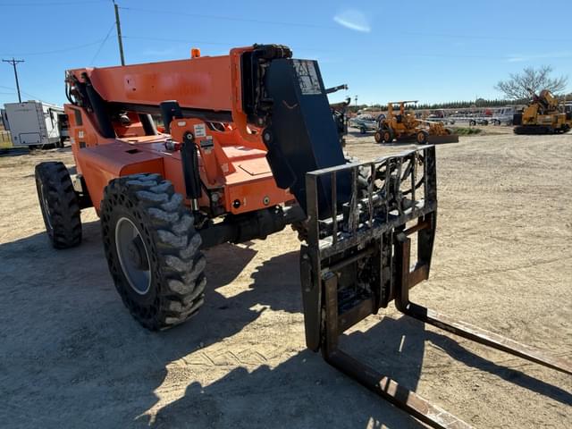 Image of JLG 8042 equipment image 3