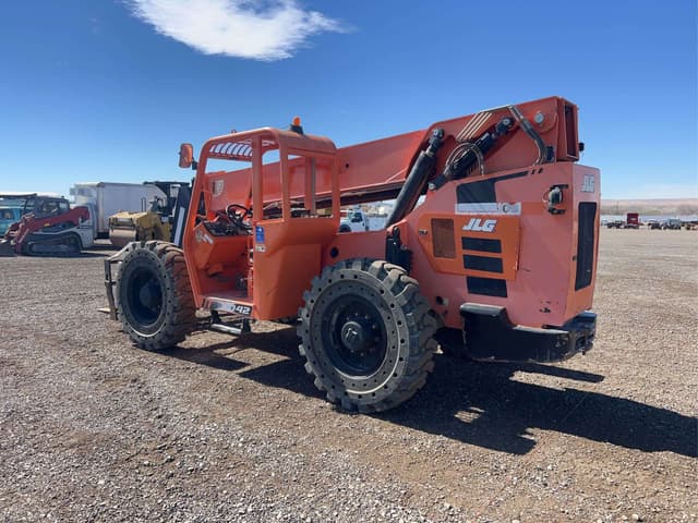 Image of JLG 8042 equipment image 3