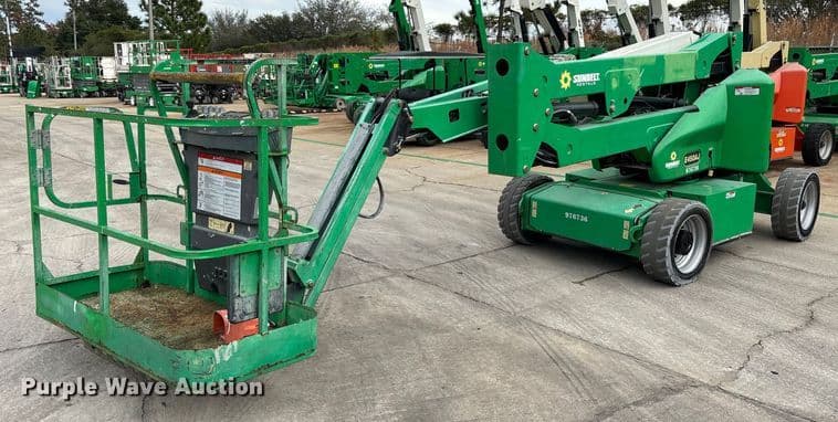 Image of JLG E450AJ Primary image