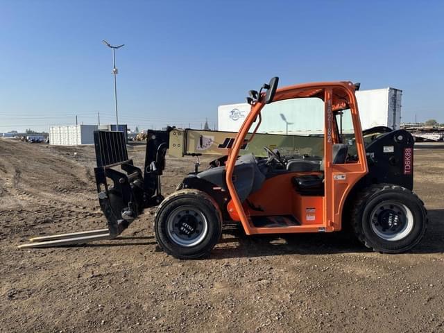 Image of JLG G5-18A equipment image 4