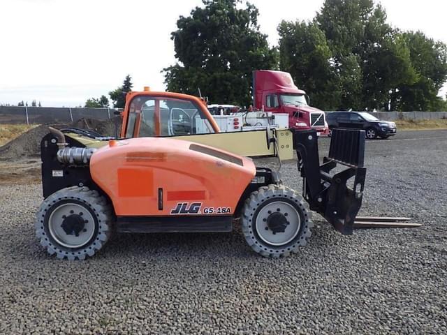 Image of JLG G5-18A equipment image 2