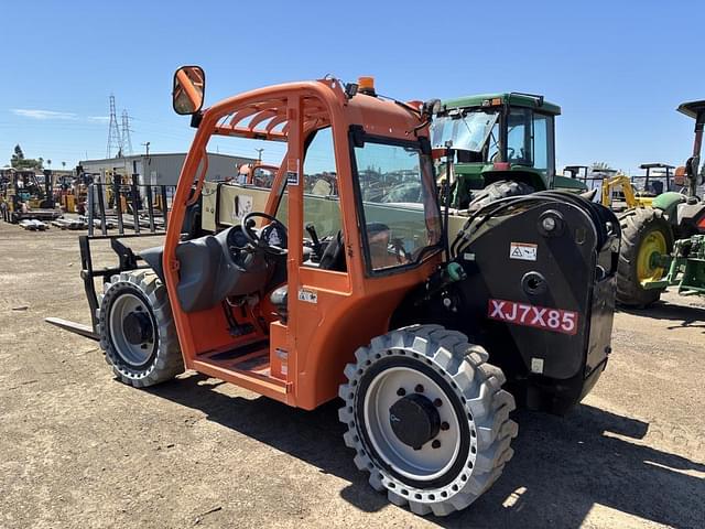 Image of JLG G5-18A equipment image 3