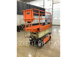 2017 JLG 1932R  Image