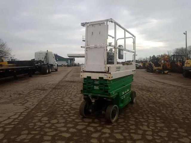 Image of JLG 2032ES equipment image 3