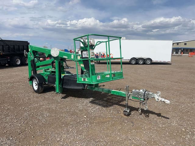 Image of JLG T350 equipment image 1