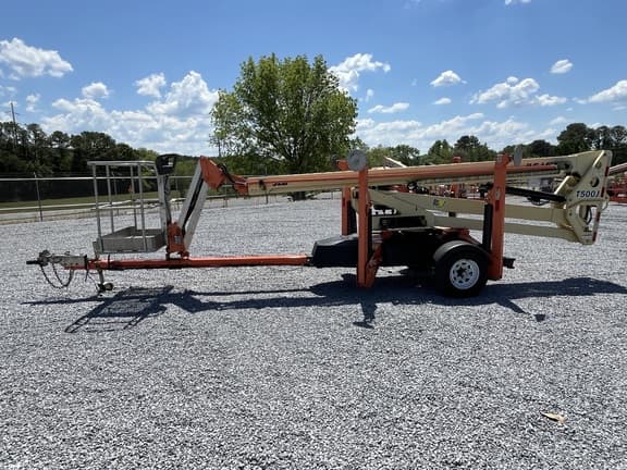 Image of JLG T500J equipment image 2