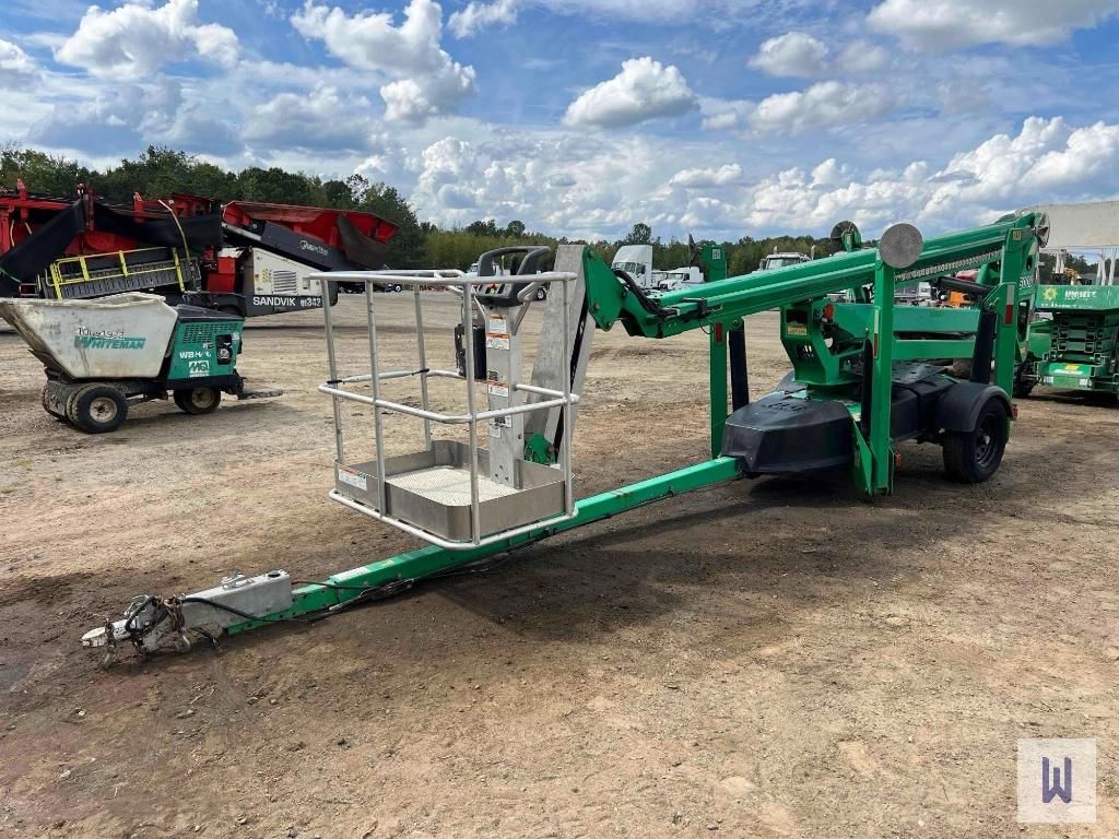 2017 JLG T500J Equipment Image0