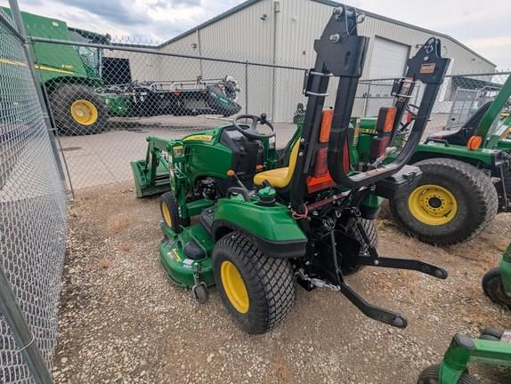 Image of John Deere 1023E equipment image 3