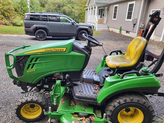 Image of John Deere 1023E Primary image