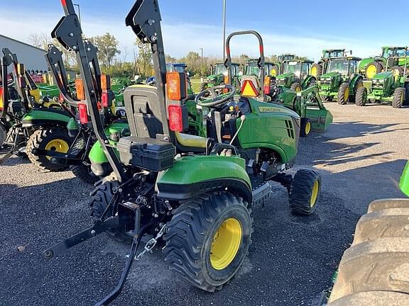 Image of John Deere 1023E equipment image 2