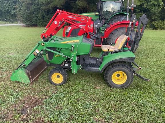 Image of John Deere 1023E Primary image