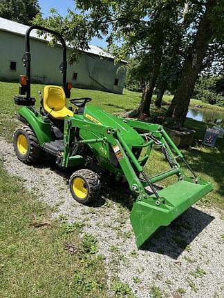 Image of John Deere 1023E Primary image