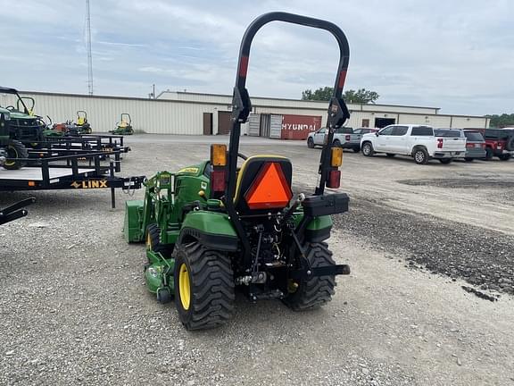 Image of John Deere 1023E equipment image 2