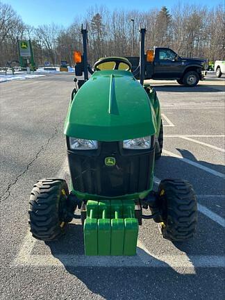 Image of John Deere 1023E equipment image 2