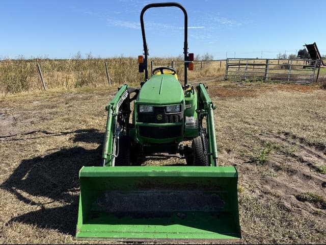 Image of John Deere 1023E equipment image 1