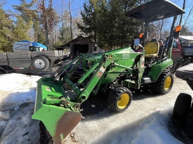 Image of John Deere 1023E Primary image