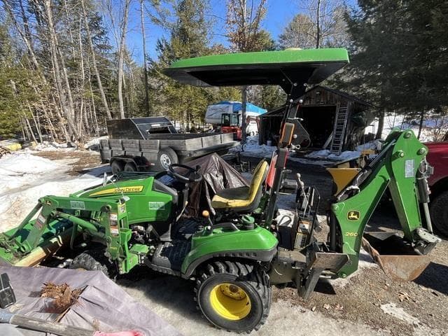 Image of John Deere 1023E equipment image 1