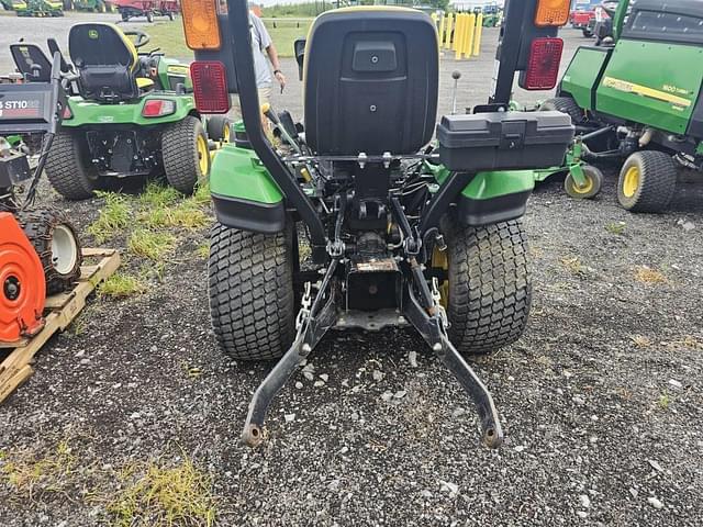 Image of John Deere 1023E equipment image 3