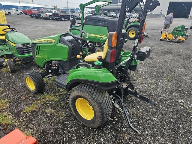 Image of John Deere 1023E equipment image 2