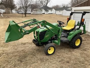 Main image John Deere 1023E