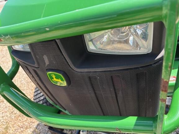 Image of John Deere 1025R equipment image 4