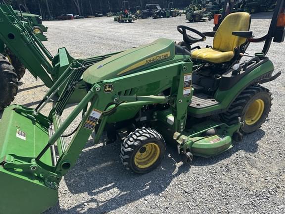 Image of John Deere 1025R equipment image 4