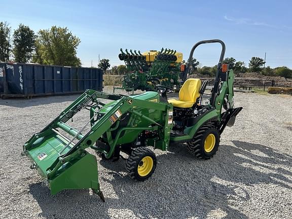 Image of John Deere 1025R equipment image 4