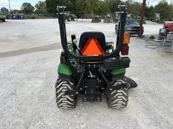 Image of John Deere 1025R equipment image 4