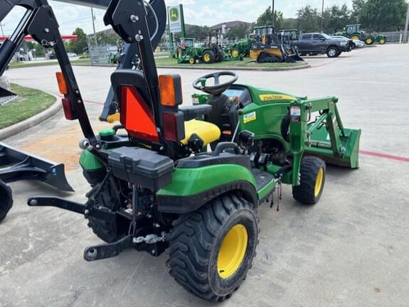 Image of John Deere 1025R equipment image 2