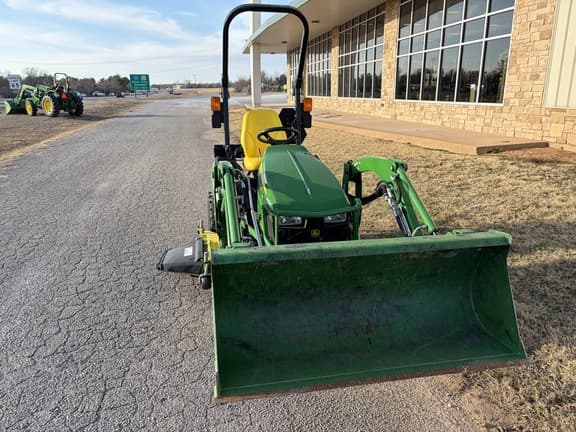 Image of John Deere 1025R equipment image 2