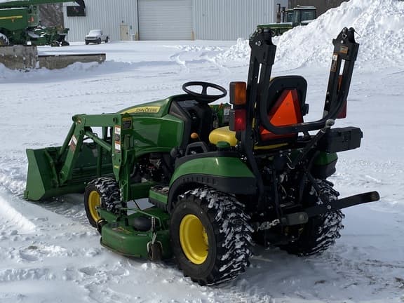 Image of John Deere 1025R equipment image 4