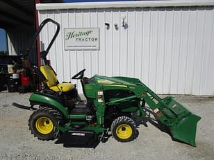 Main image John Deere 1025R 0