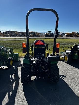 Image of John Deere 1025R equipment image 4